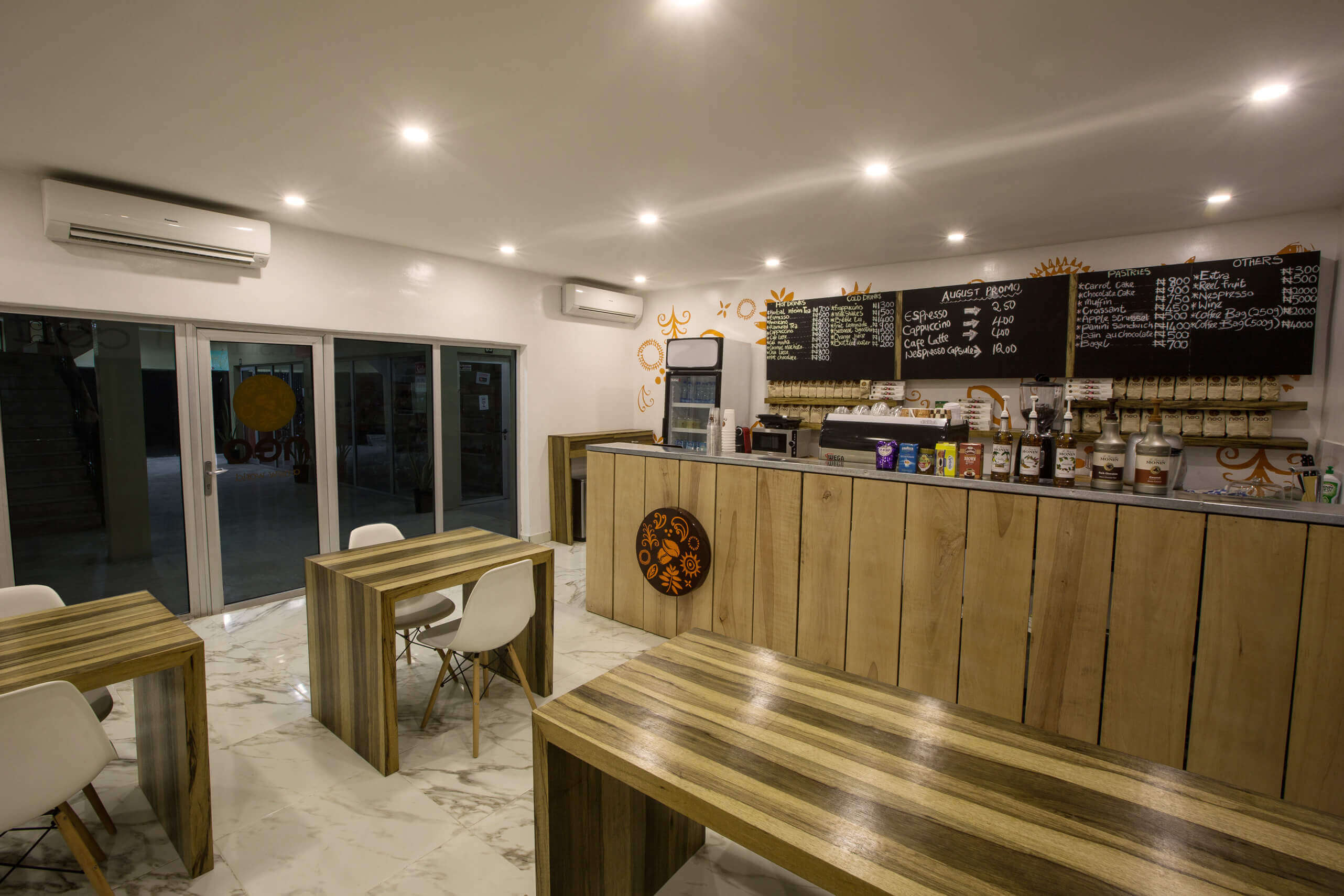 CAFE NEO