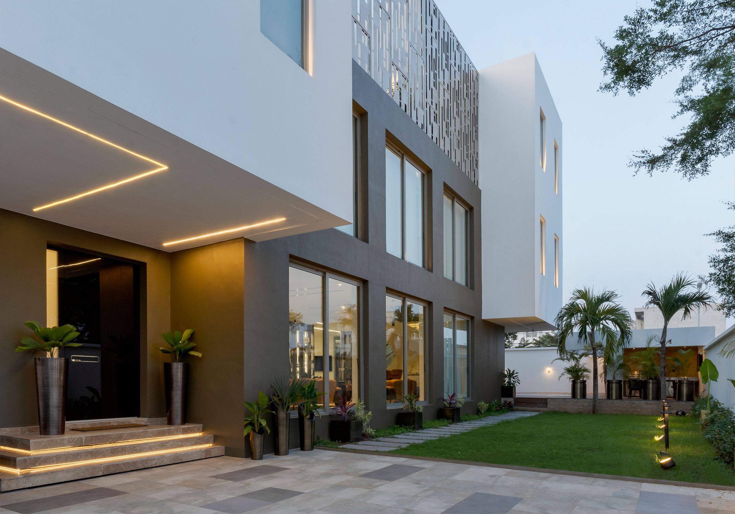 lantern-house-project-an-architectural-masterpiece